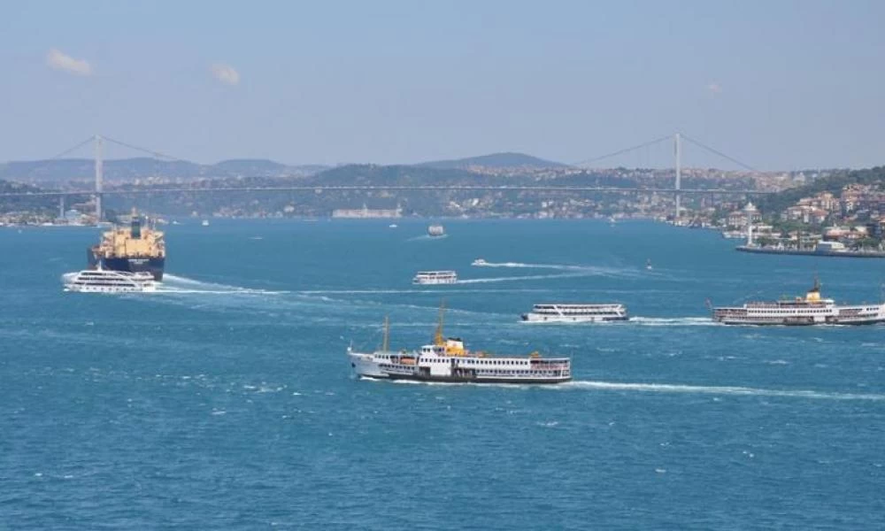 Κωνσταντινούπολη: Κυκλοφοριακή συμφόρηση στα Στενά